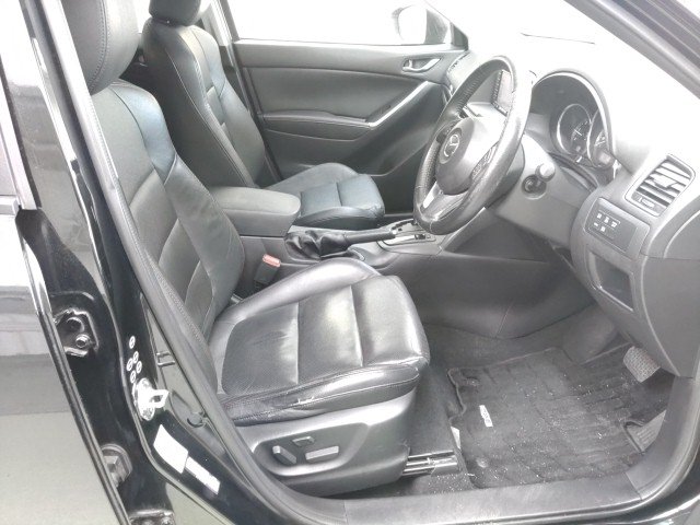 
								MAZDA CX-5 full									