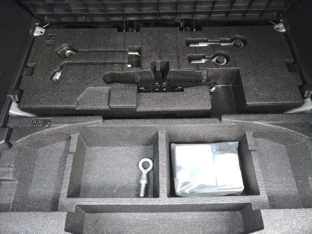 
								MAZDA CX-5 full									