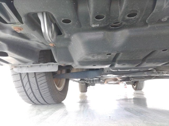 
								TOYOTA NOAH full									
