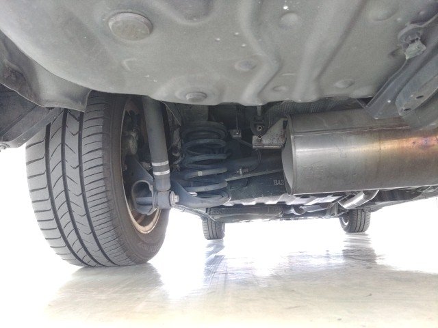 
								TOYOTA NOAH full									