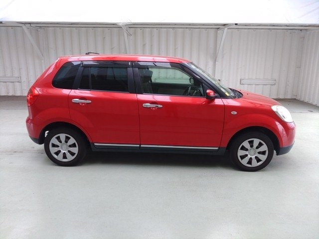 
								MAZDA VERISA full									