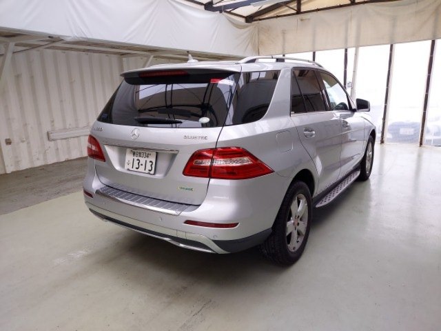 
								MERCEDES BENZ M-CLASS full									