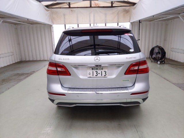 
								MERCEDES BENZ M-CLASS full									