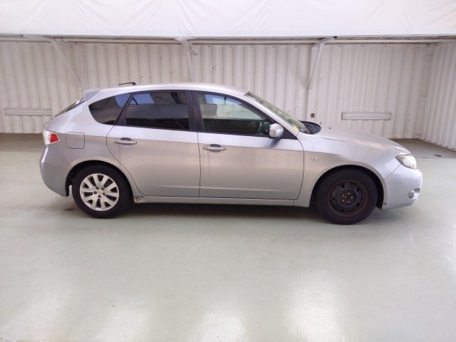 
								SUBARU IMPREZA full									