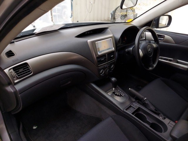 
								SUBARU IMPREZA full									