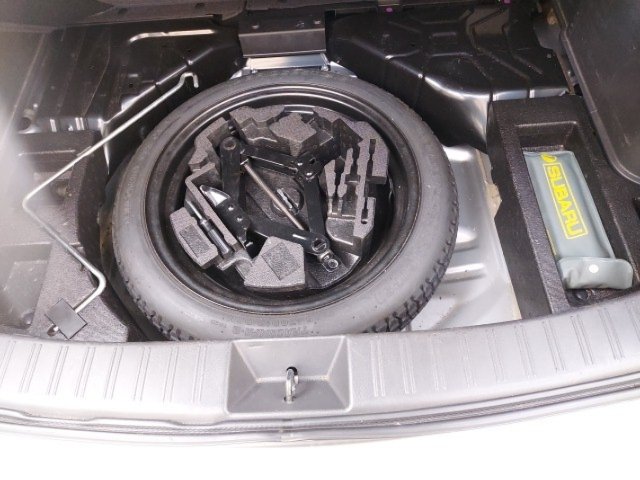 
								SUBARU IMPREZA full									