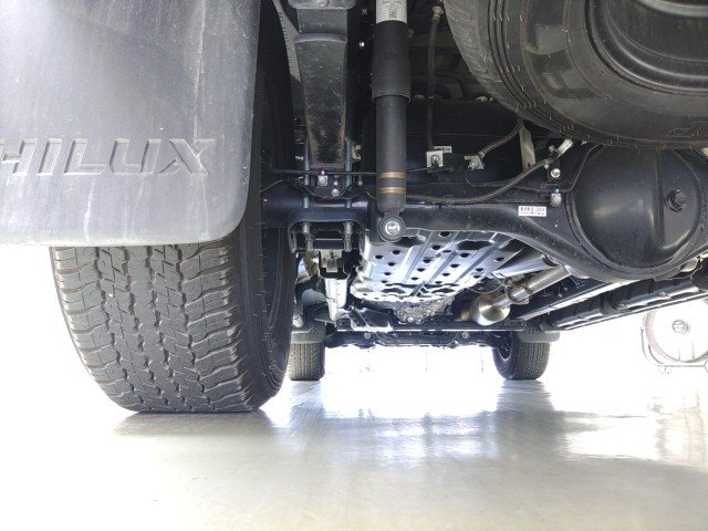 
								TOYOTA HILUX full									