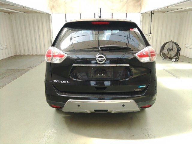 
								NISSAN X-TRAIL full									
