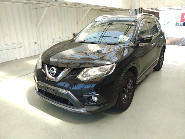 
								NISSAN X-TRAIL full									
