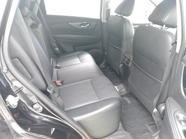 
								NISSAN X-TRAIL full									