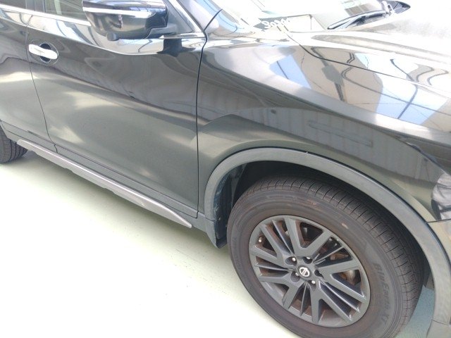 
								NISSAN X-TRAIL full									