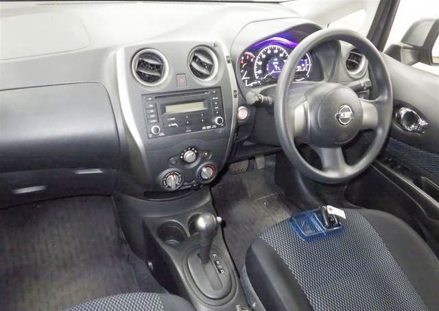 
								NISSAN NOTE X DIG-S full									