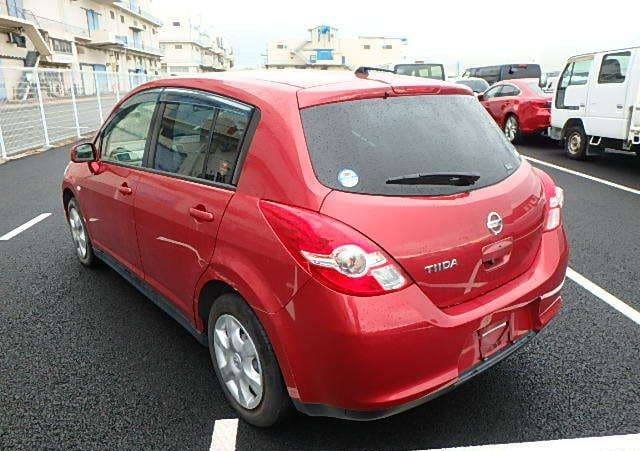 
								NISSAN TIIDA 15M SV PLUS PLASMA full									