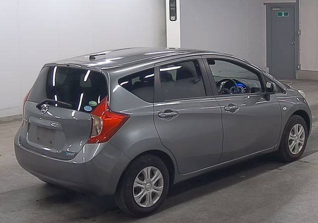 
								NISSAN NOTE X DIG-S full									