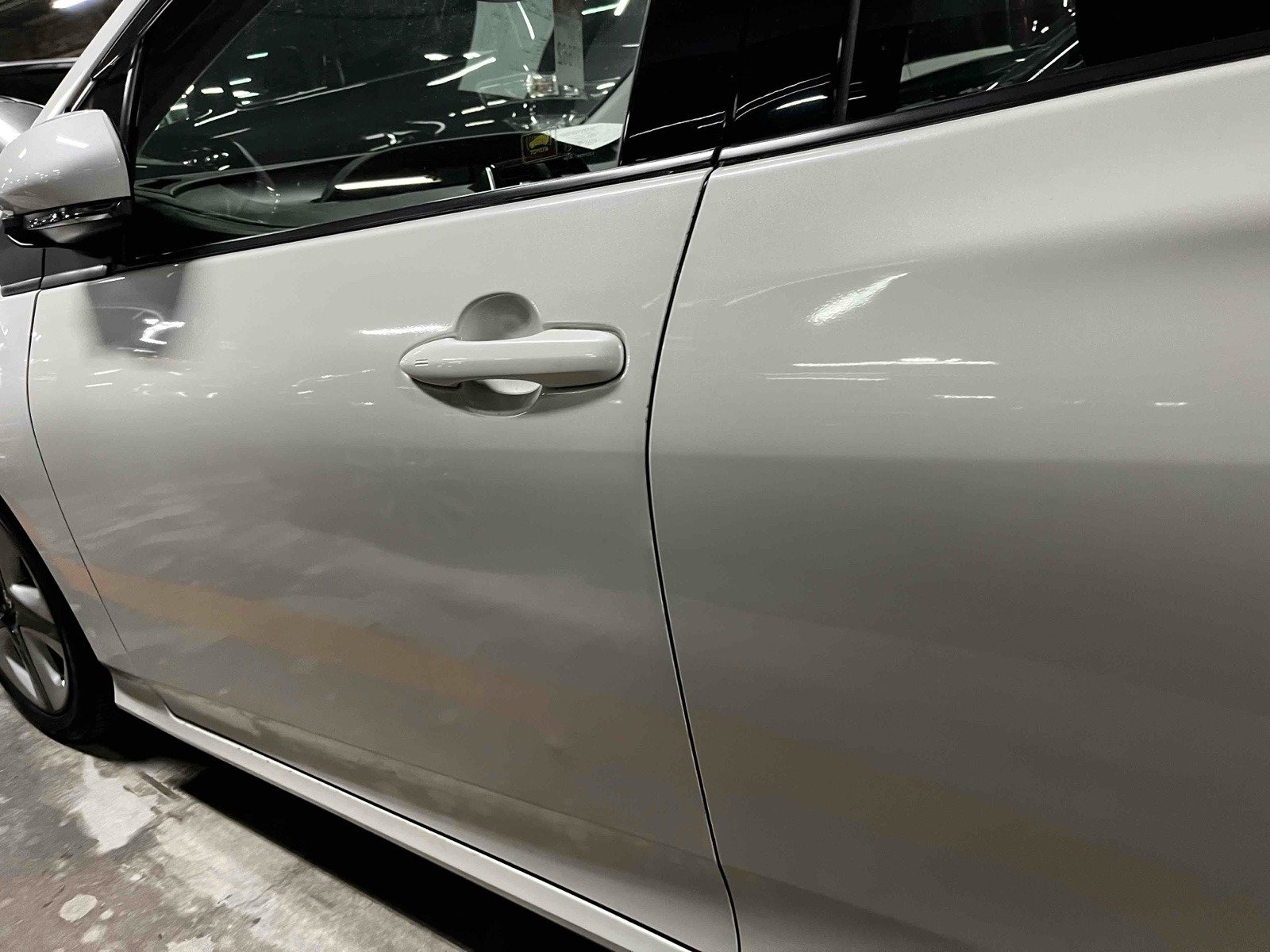 
								TOYOTA PRIUS 2018 full									
