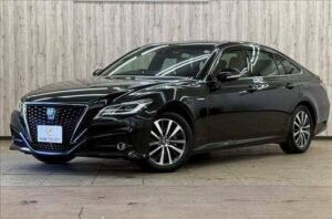 TOYOTA CROWN HYBRID 2018