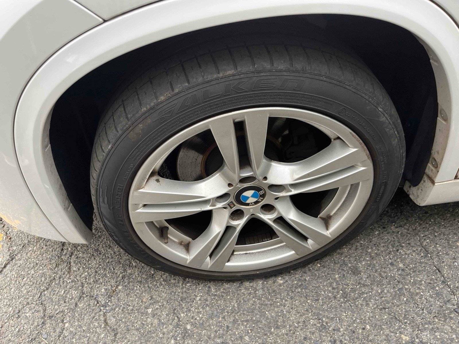 
								BMW X1 SDrive 18i M Sports full									