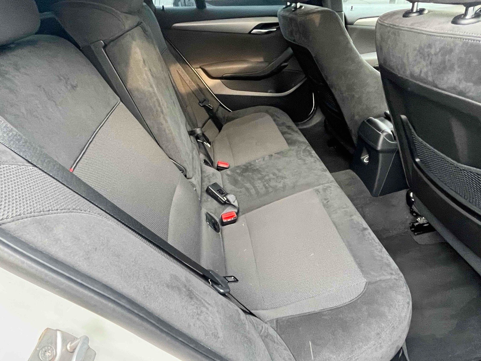 
								BMW X1 SDrive 18i M Sports full									