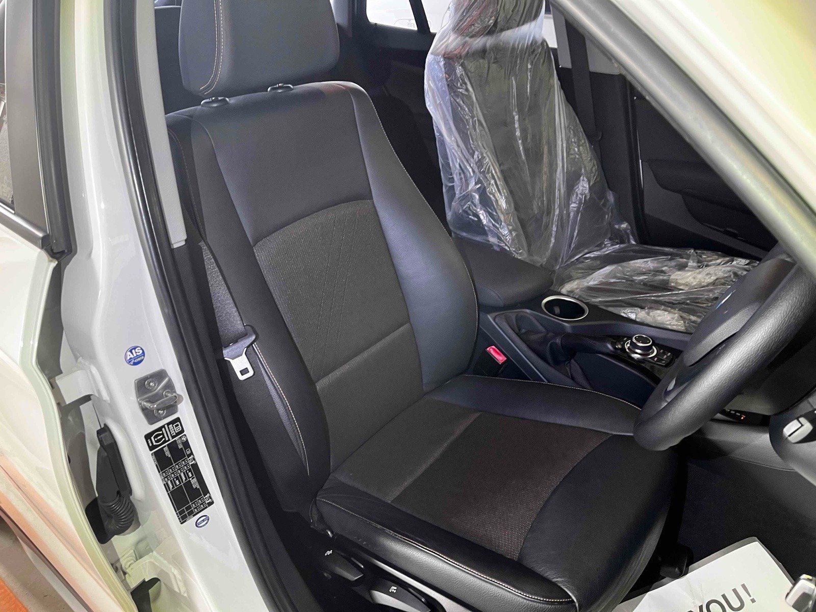 
								BMW X1 SDrive 18i X Line full									