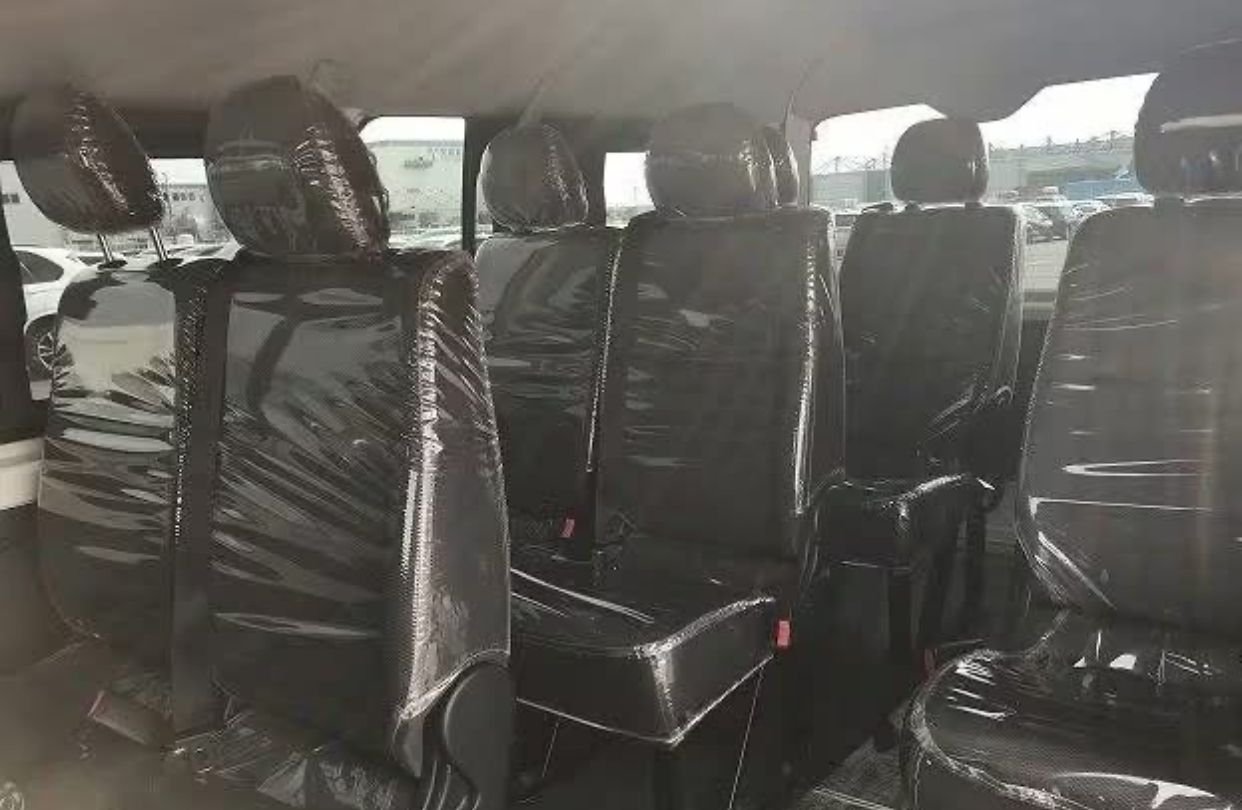 
								TOYOTA HIACE WAGON 2018 full									