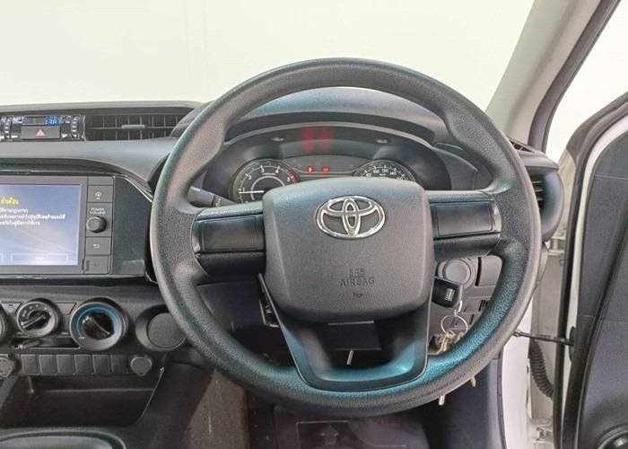 
								2022 Toyota Revo Smart Cab for Sale full									