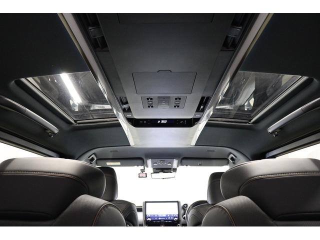 
								2023 Toyota Alphard full									