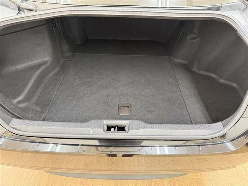 
								TOYOTA CROWN HYBRID 2018 full									