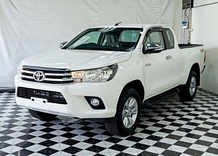 
								TOYOTA SMART CAB 2016 full									