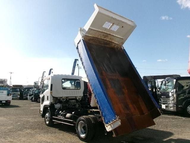 
								ISUZU FORWARD 2007 full									