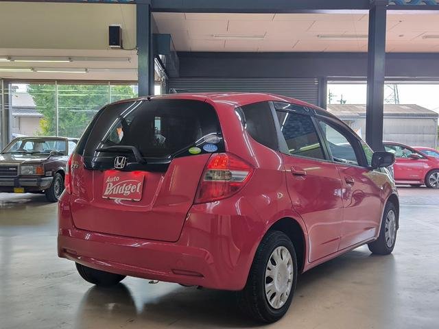 
								HONDA FIT 2011 full									