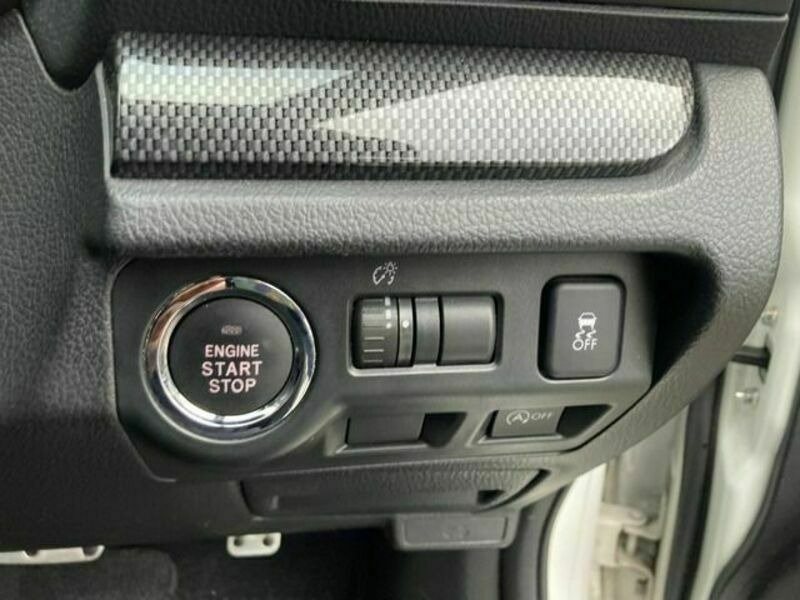 
								SUBARU XV full									
